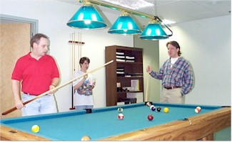 Pool.jpg (23019 bytes)