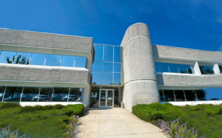 Bohemia, New York (NY) computer training center of ONLC Training Centers